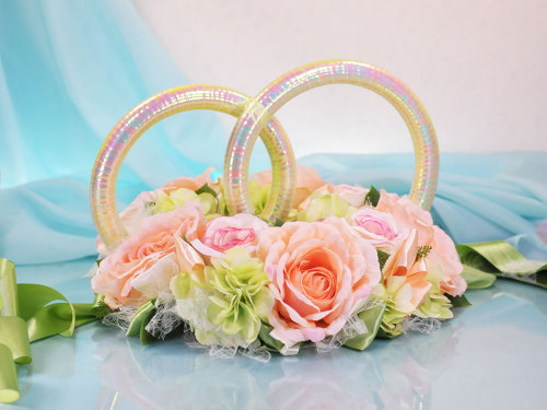Кольца и банты для свадебного авто, набор Весна Набор Весна для украшения свадебного автомобиля: кольца и 2 банта. Изготовление под заказ