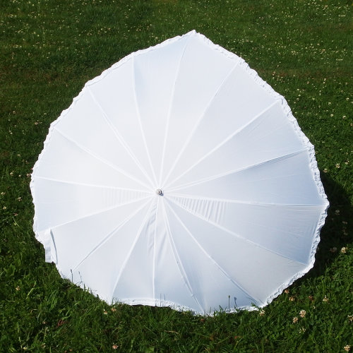 Свадебный белый зонт 14, сердце 16 спиц Белый свадебный зонт в форме сердца, с рюшечкой по краю